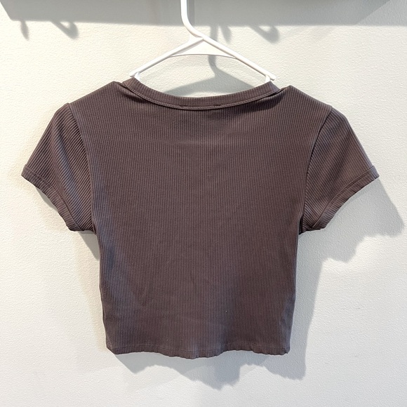 Forever 21 Grey Fitted Baby Tee - Picture 2 of 3